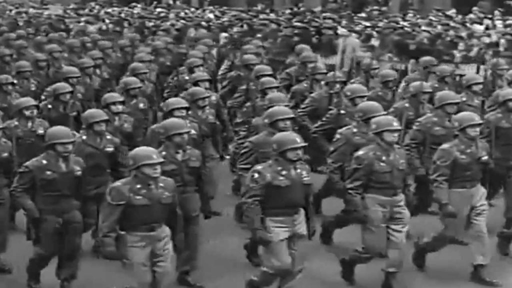 Newsreel 82nd Airborne Victory Parade 5th Ave , NYC WW2 ( Video )