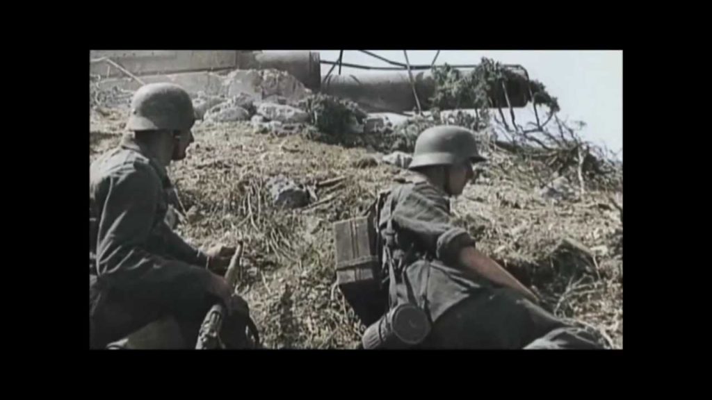 Excavating a German Halftrack found around the Stalingrad Battlefield WW2  ( Video )