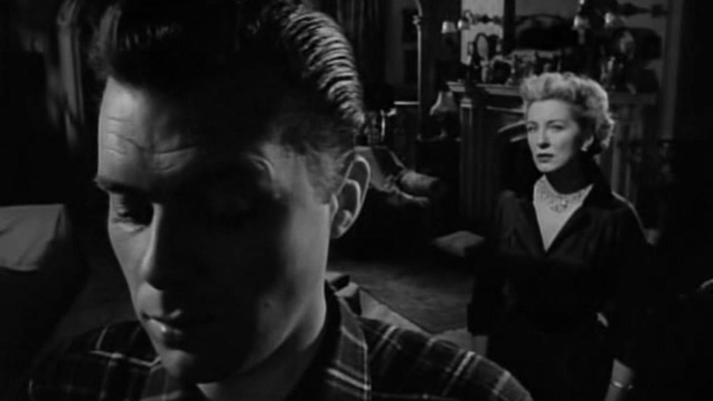 Classic Old Movie : Cast A Dark Shadow 1955